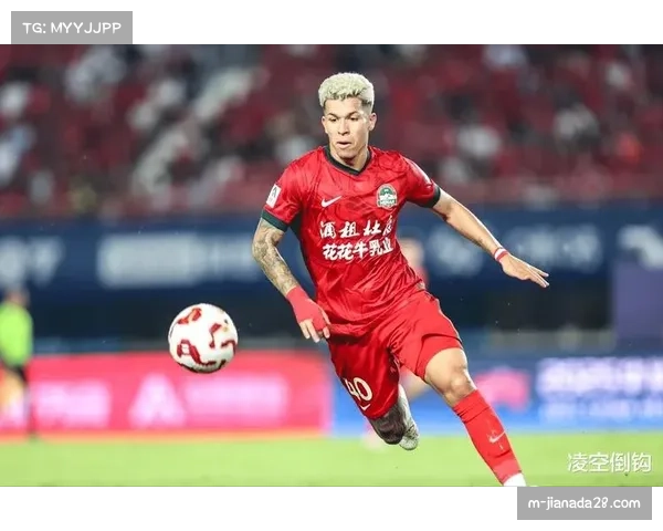 河南队门将徐嘉敏右膝前交叉韧带撕裂 预计五月份才能重返赛场训练